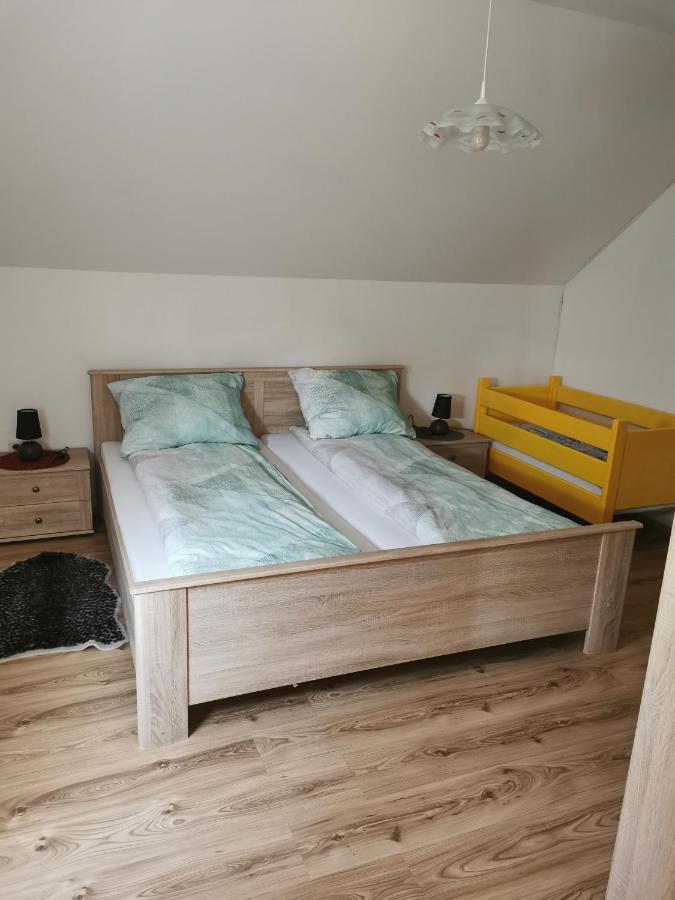 APARTMAN i SOBA HADELA Sveti Martin Na Muri Eksteriør billede