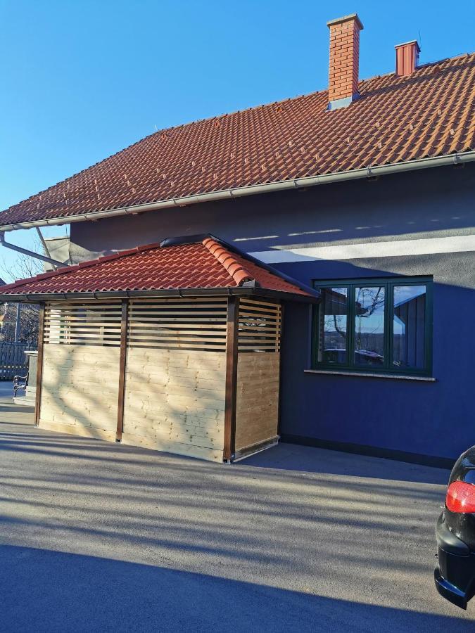 APARTMAN i SOBA HADELA Sveti Martin Na Muri Eksteriør billede